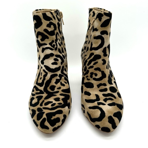 Band of Gypsies Andrea Leopard Print booties - Picture 2 of 11